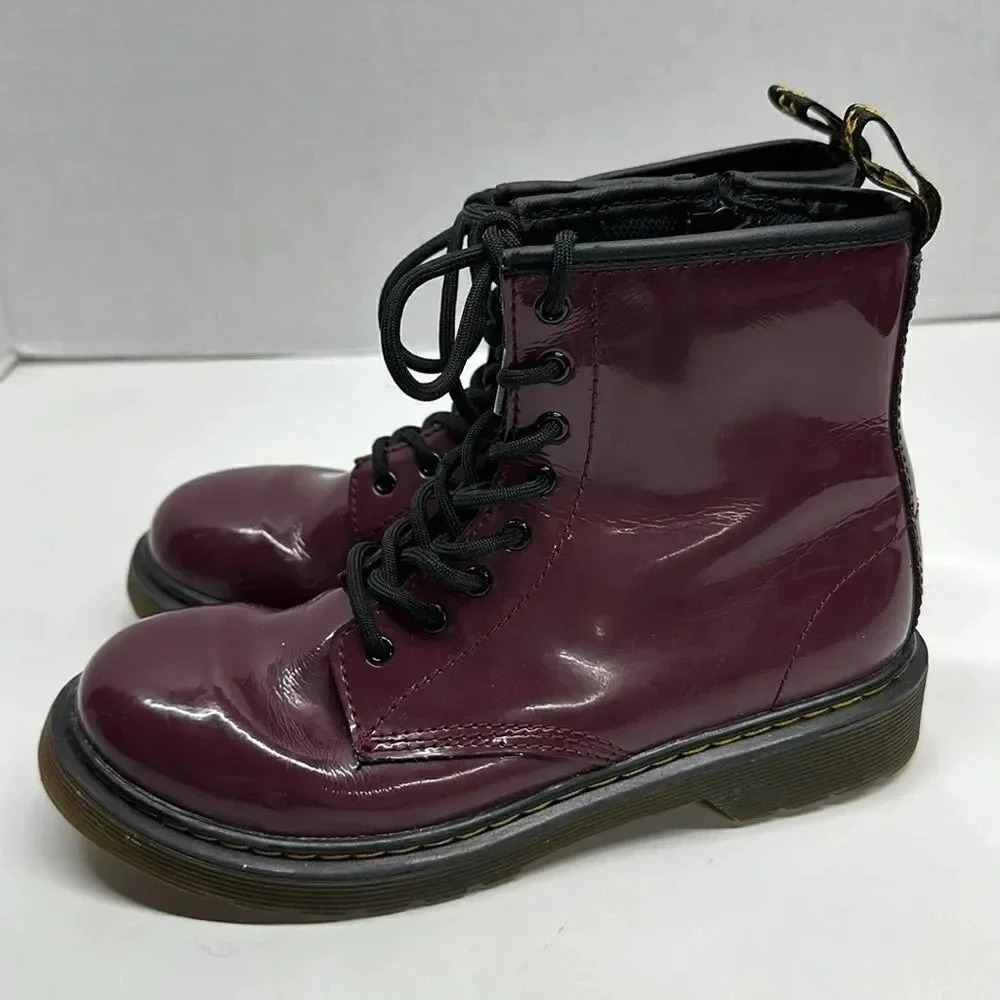 Dr Martens Combat Boots Shoes Lace Up Patent Leather 1460 Doc Plum Purple Size 5